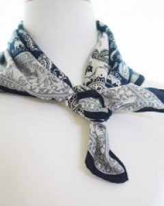 아메바 투톤 쁘띠 사각스카프