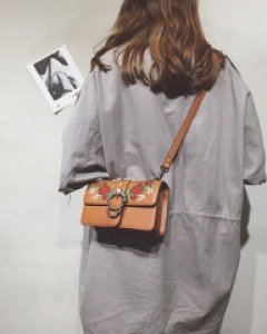 장미 장수 진주버클 크로스백