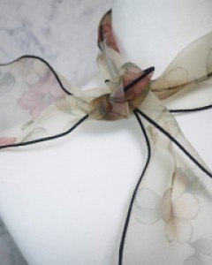 플로랄 쉬폰 시스루 쁘띠 스카프