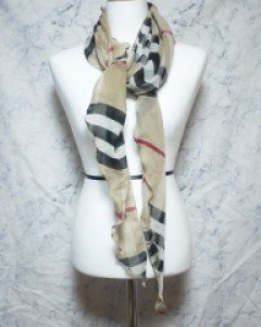 포인트 가을 체크 삼각 스카프