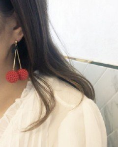 빨간맛 체리 귀걸이