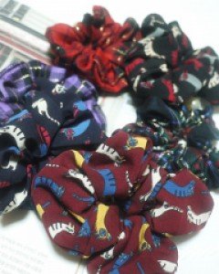 고양이무늬 체크무늬 슈슈 곱창 머리끈 스크런치 헤어끈