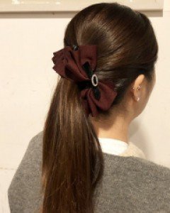 큐빅 라운드 리본 바나나 헤어핀 (2color)