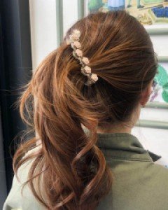 까멜리아 꽃 투명 미니 바나나핀