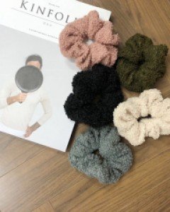 강민경 아이유 소희 뽀글이 곱창밴드 스크런치 슈슈 헤어끈 머리끈