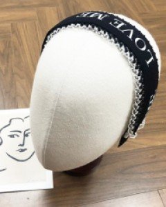 love me 레터링 블랙 레이스 넓은 머리띠 헤어밴드