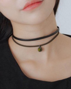 [레나크리스] 두줄 카키 블랙 큐빅 세무 초커 목걸이