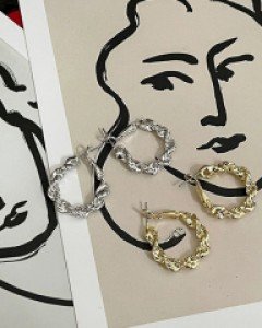 셀린 꼬임 볼트 원터치 링 귀걸이