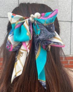 빅리본 스카프 느낌 진주 장식 머리핀 헤어핀