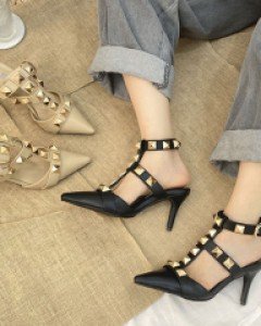 찡장식 발렌 스트랩 8cm힐 구두