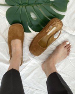 골덴 코듀로이 가보시 슬링백 샌들