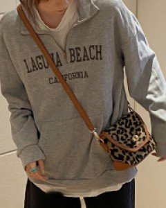 레오파드 호피 미니 스퀘어 크로스백