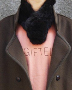 방울 토끼털 목도리