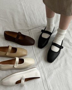 깔끔한 메리제인 학생 플랫