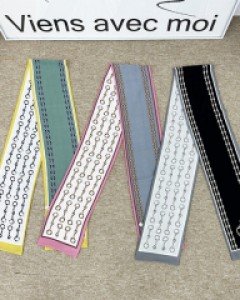 고리 장식 트윌리 스카프 국내제작