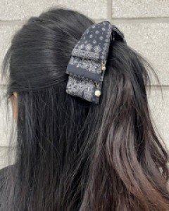 이중 페이즐리 바나나핀