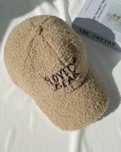 뽀글이 러블리 베어 볼캡