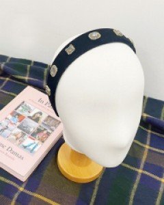 와이드 벨벳 블랙 큐빅 머리띠 헤어밴드