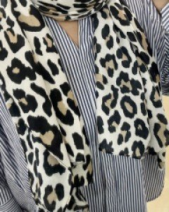 간절기 빅사이즈 호피 머플러 스카프