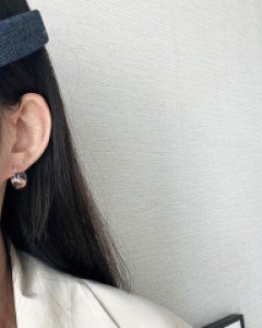 컬러 투명 미니 링 귀걸이