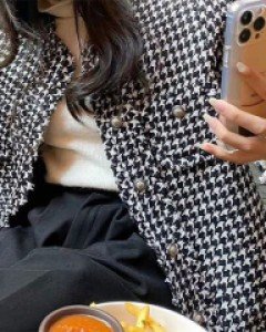 루즈핏 샤기프린지 트위드자켓