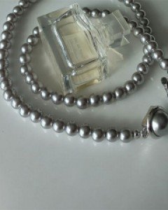 아이코닉 코스튬 레이어드 흑진주 목걸이 숏 1줄 6mm