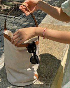 샬롯 새들러리 헤링본 컨버스 원통백 실린더 숄더백 소가죽 가방