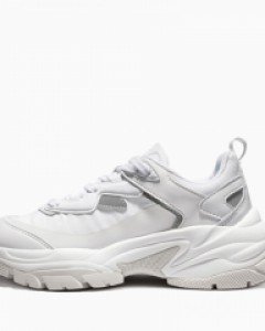 Mystic white