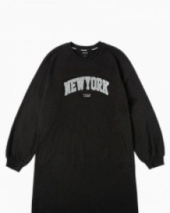 Loose fit New York pocket dress black