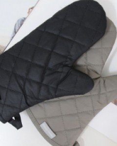 [당일배송(12시이전)] 모던 다이아 방염 오븐장갑 2장세트(블랙1+진베이지1)