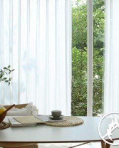 도톰한 촤르르 화이트 쉬폰 기본핀형 방염커튼