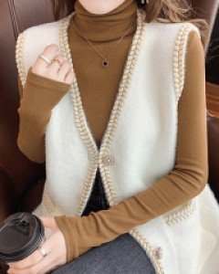 국내상품 / 드류 꽈배기라인 니트 보송 조끼가디건