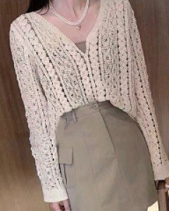 소미에 브이넥 뜨개 탑