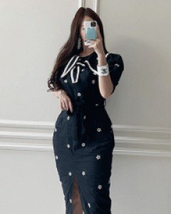 클랑 세일러카라 꽃자수 원피스 - 빅사이즈 2XL입고