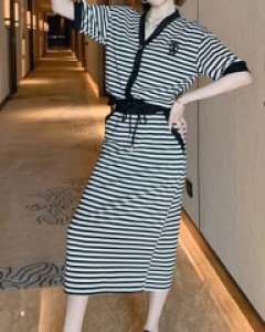 율리아 단가라 가디건 스커트 세트