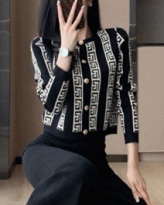 로저 노블패턴 오피스 가디건