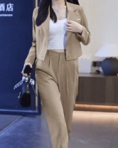 Set - 레이튼 큐티 크롭자켓 펜슬팬츠 투피스 - 귀엽고 실용적인 팬츠 투피스