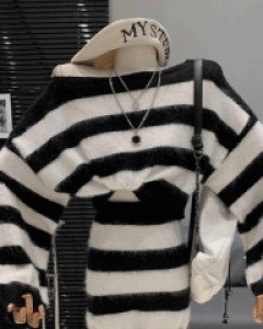 Set - 라이도 단가라 크롭니트 투피스 세트