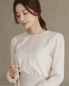 멜로 스칼럽 레이스 프릴 블라우스