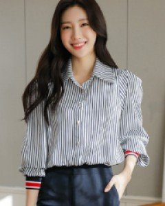 [루이스엔젤] 컬러 배색 시보리 스트라이프 블라우스