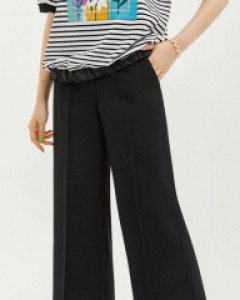 가볍게 찰랑이는 심플 린넨 블렌딩 와이드 8부 팬츠