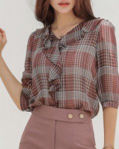 [루이스엔젤] 가브린 체크 프릴 쉬폰 5부 블라우스