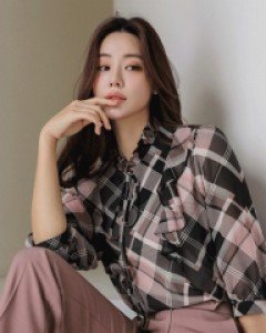 [루이스엔젤] 7부소매 체크패턴 프릴 리본 블라우스