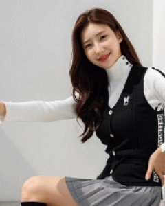 [QoG] 골프 토끼자수 허리뒷리본 V넥 단추 니트 조끼