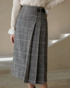 카푸치노 사이드 주름 벨트 롱 스커트