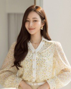 (한정수량) [루이스엔젤] 소프트 옐로우 플라워 오픈카라 진주 블라우스
