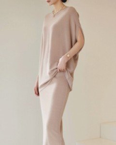 데닌 비스코스 트임 H라인 썸머 니트 스커트