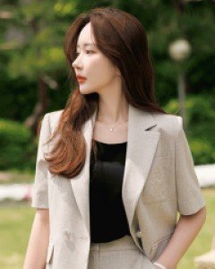 [루이스엔젤] 썸머 슬라브 자수 포켓 더블버튼 반팔 자켓