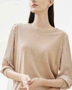[Theonme] 로이라 5부플리츠 소매 라운드 니트
