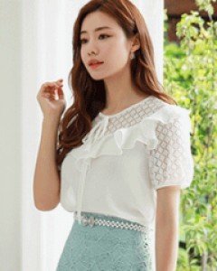 [루이스엔젤]사르르 소프트한 도트레이스 프릴쉬폰블라우스